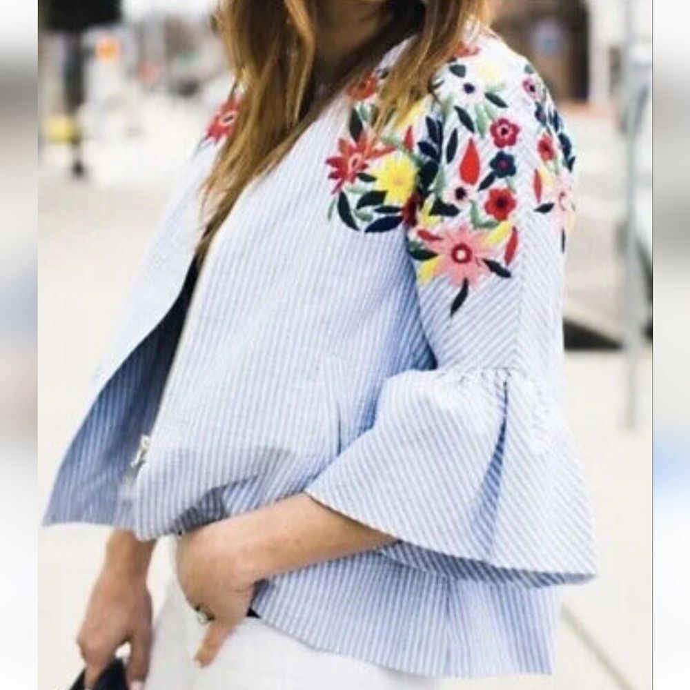 Zara Basic Collection Blue & White Striped Seersu… - image 5